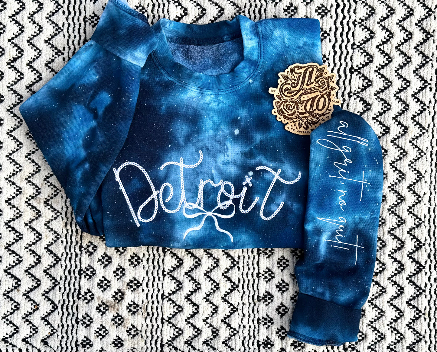 Embroidered tie-dye DT crewneck