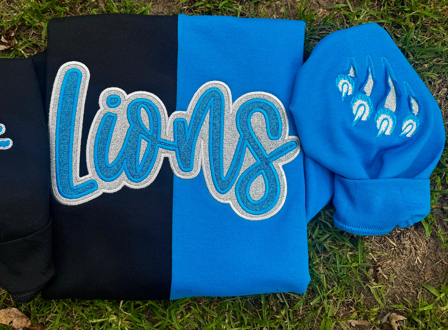 Embroidered Claw Football Crew