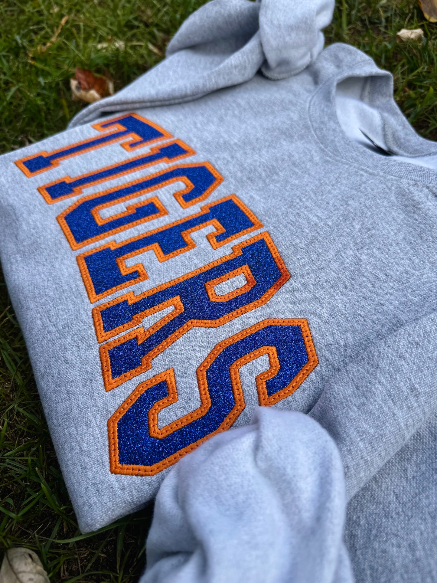Embroidered Tigers crewneck