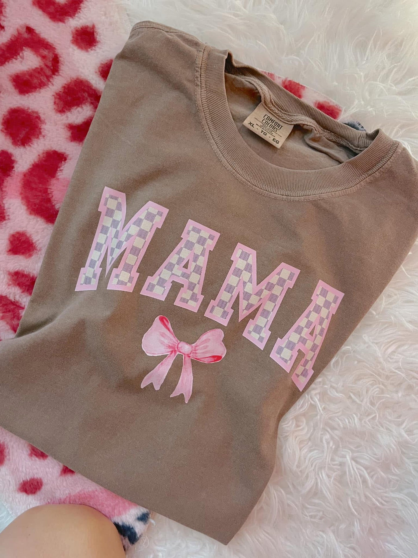 Pink bow mama