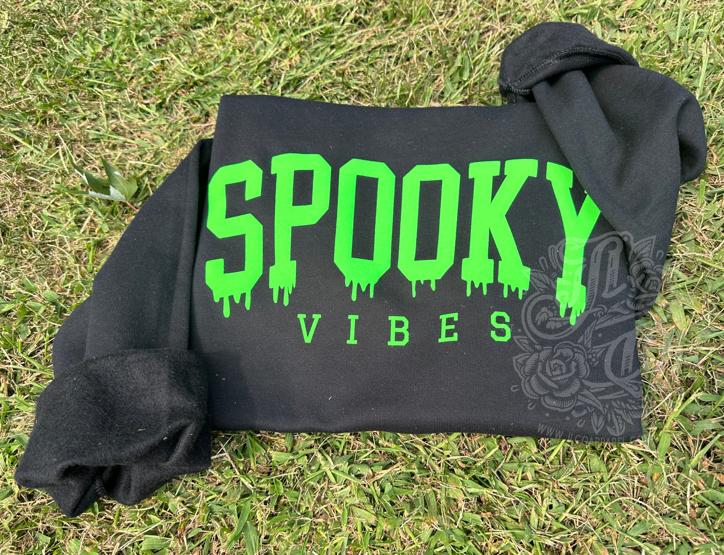 Spooky Vibes Puff