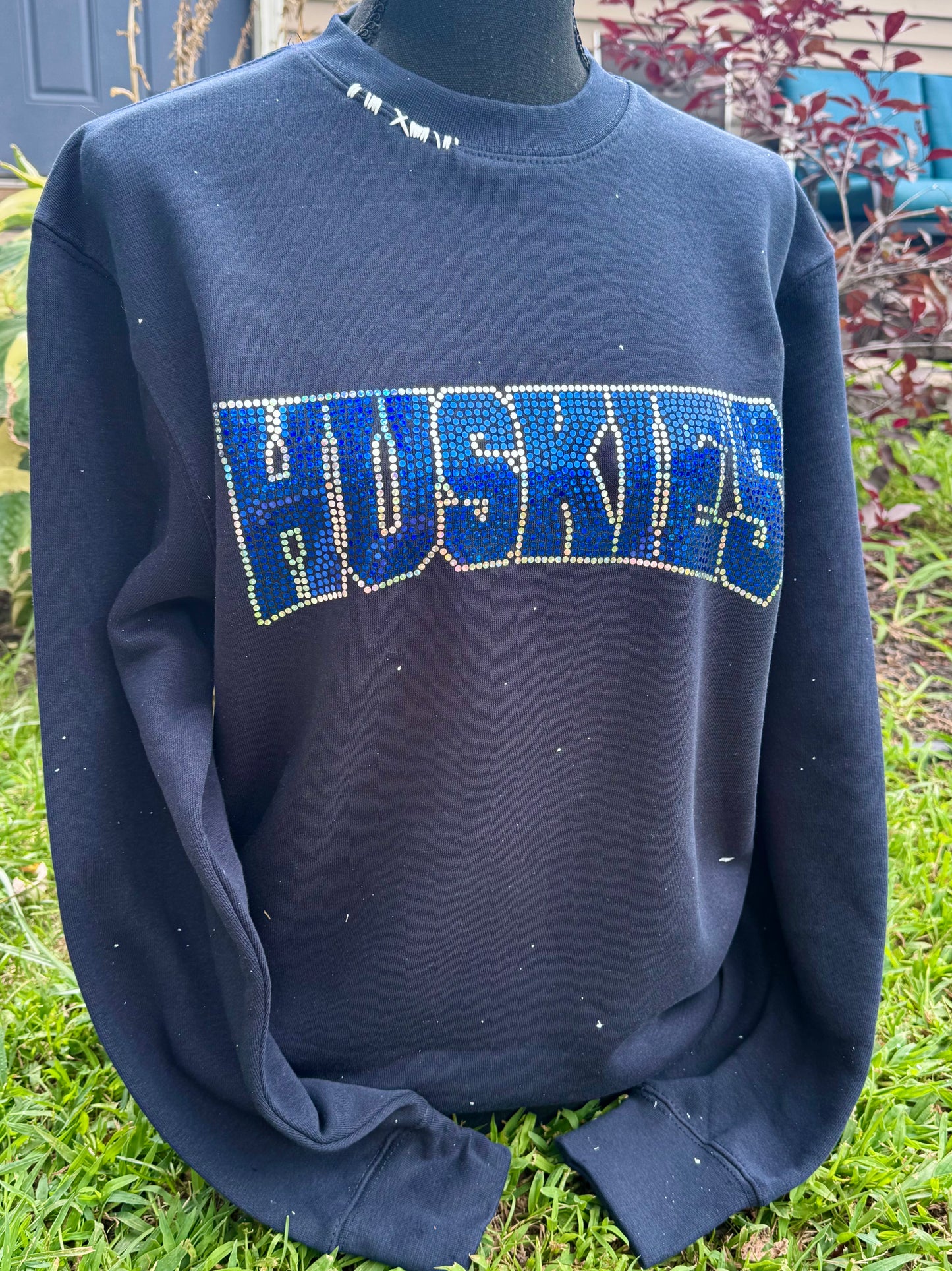 Huskies spangle crewneck