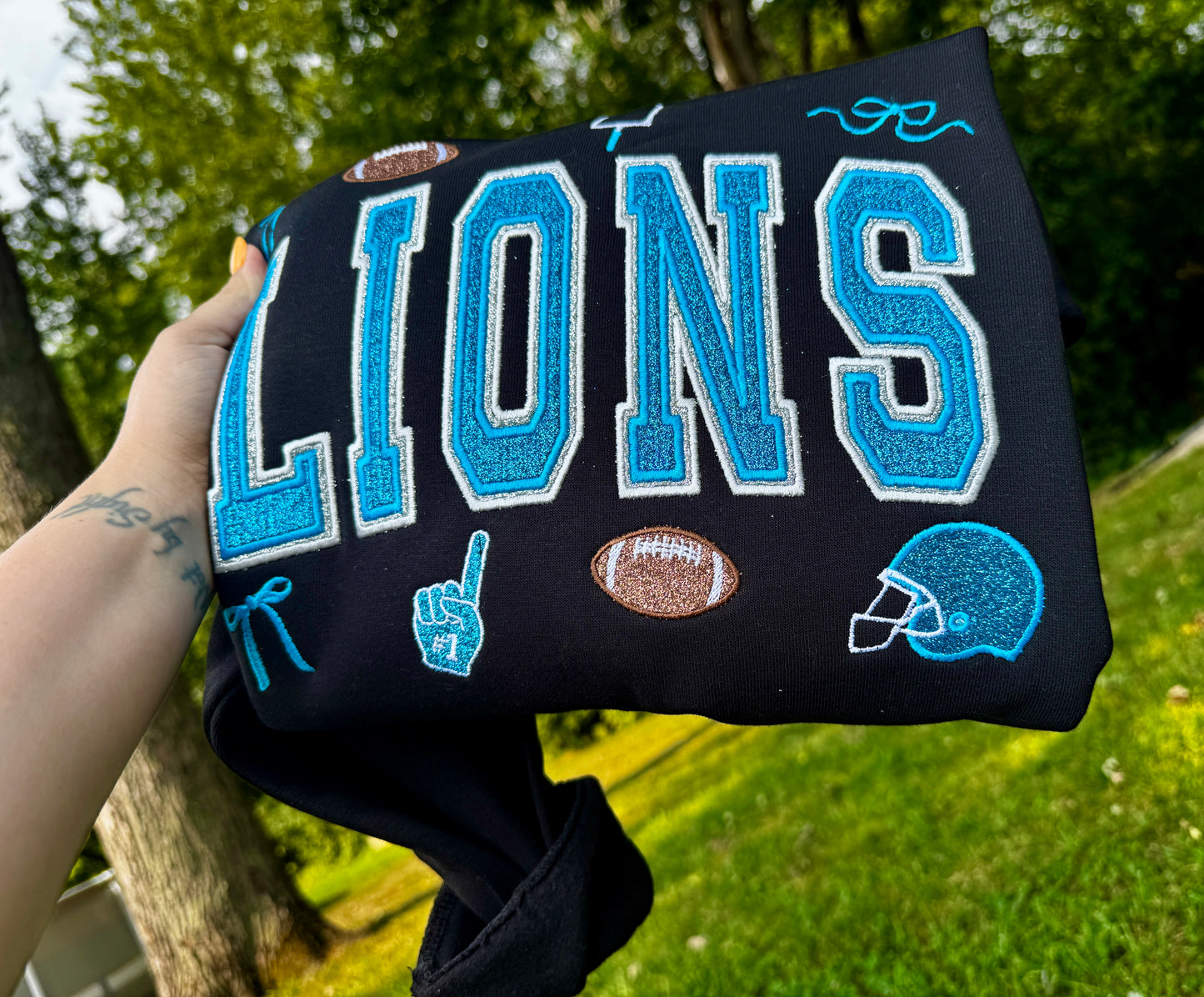 Embroidered Glitz Lions Crewneck