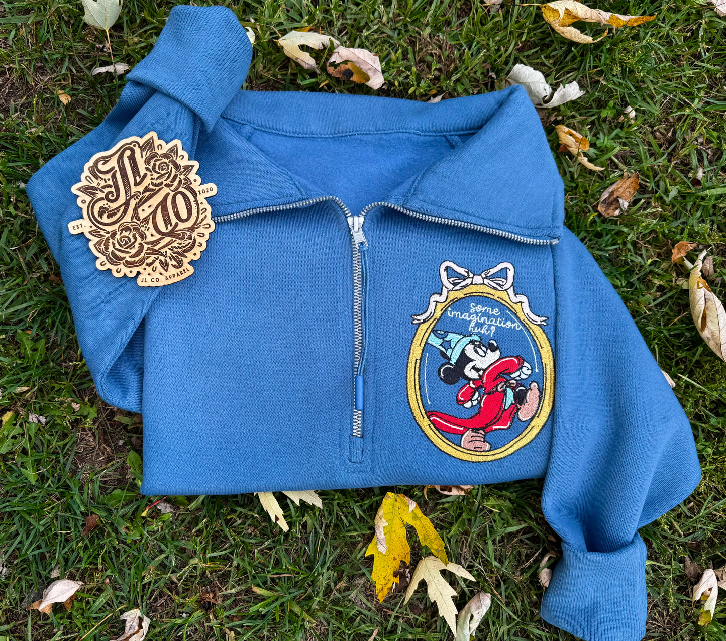 Embroidered imagination 1/4 zip