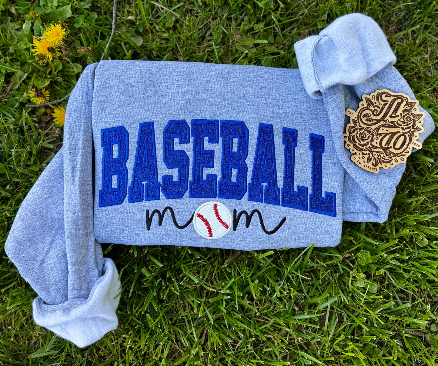 Embroidered baseball mom glitter crewneck