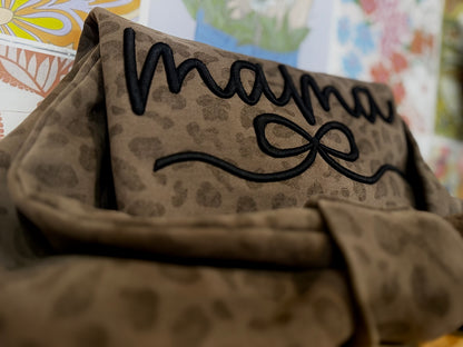 Embroidered leopard puff crewneck