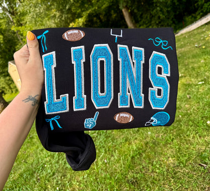 Embroidered Glitz Lions Crewneck