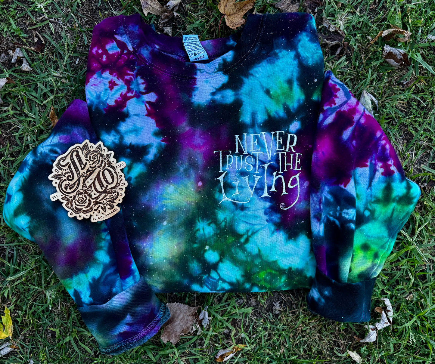 Embroidered NTTL dyed crewneck