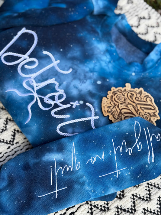 Embroidered tie-dye DT crewneck